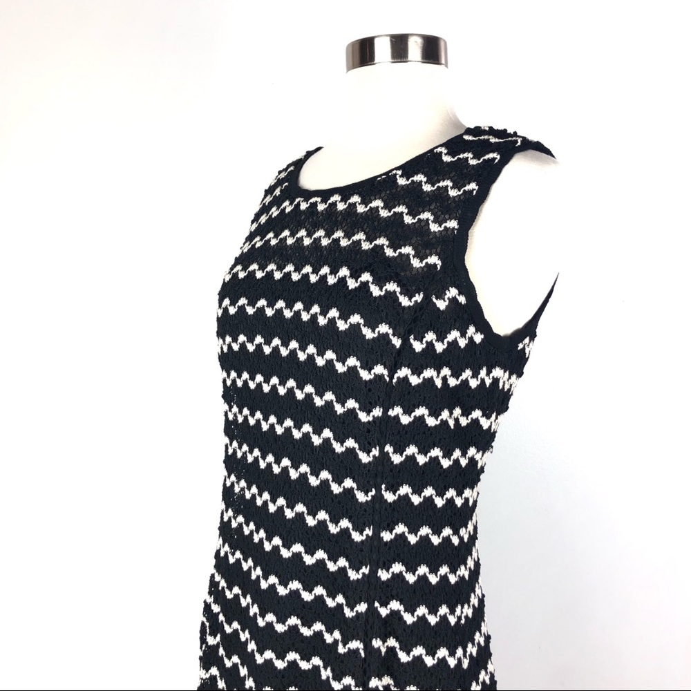 KARL LAGERFELD fit flare dress black white crochet - Picture 4 of 8